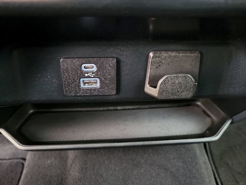 Used 2024 Ford F150 XLT AWD/4WD image 18