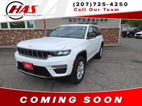 Used 2023 Jeep Grand Cherokee Limited AWD/4WD image 5