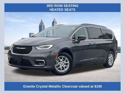 Used 2022 Chrysler Pacifica Touring-L