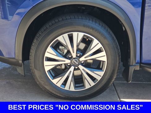 Used 2023 Nissan Rogue SV FWD image 34