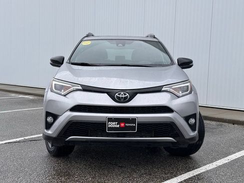 Used 2018 Toyota RAV4 SE w/ Power Extra Value Package AWD/4WD image 9