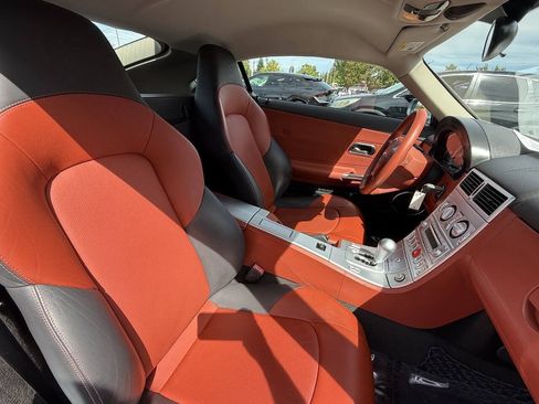 Used 2008 Chrysler Crossfire Limited RWD image 17