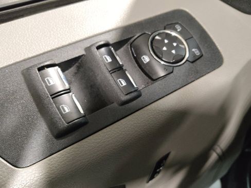 Used 2015 Ford F150 XLT w/ Equipment Group 302A Luxury image 27