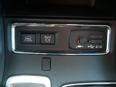 Used 2021 Subaru Ascent Premium w/ Convenience Package AWD/4WD image 27