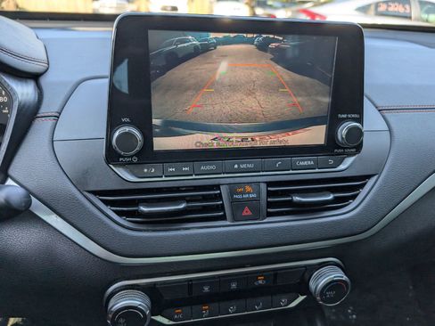 Used 2022 Nissan Altima 2.5 SR image 23