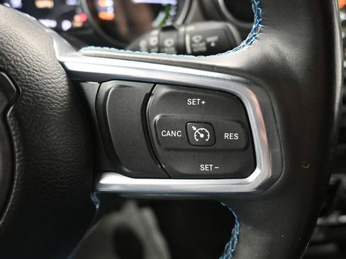 Used 2022 Jeep Wrangler Unlimited Rubicon 4xe w/ Cold Weather Group AWD/4WD image 25