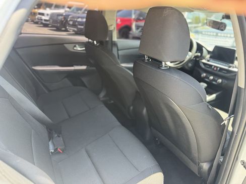 Used 2021 Kia Forte LXS FWD image 15