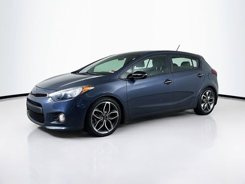 Used 2016 Kia Forte SX image 4