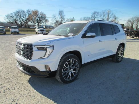 New 2026 GMC Acadia Denali Ultimate image 9