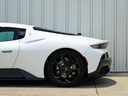 Used 2023 Maserati MC20 Coupe image 64