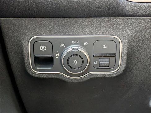 Certified 2023 Mercedes-Benz EQB 350 4MATIC SUV w/ Exclusive Package image 10