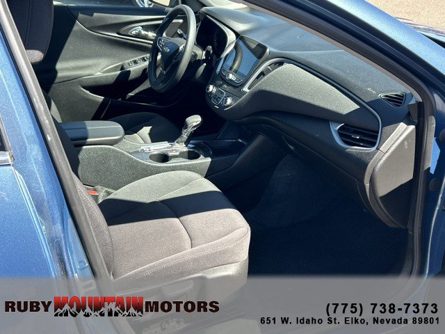 Used 2025 Chevrolet Malibu LT FWD image 23