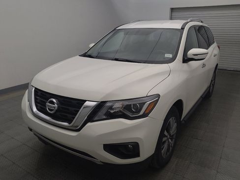Used 2020 Nissan Pathfinder SV AWD/4WD image 15