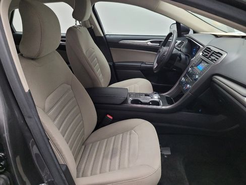 Used 2018 Ford Fusion S image 21