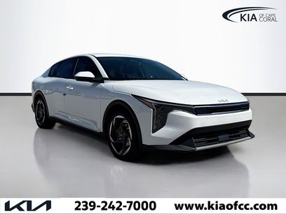 New 2026 Kia K4 EX