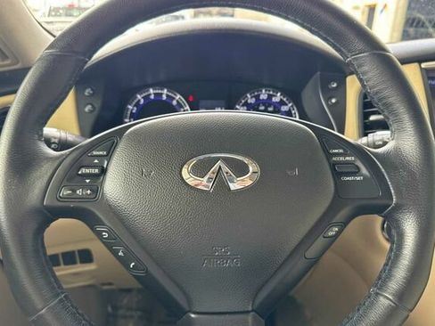 Used 2016 INFINITI QX50 AWD w/ Premium Plus Package image 24