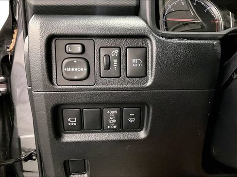 Used 2023 Toyota 4Runner Limited AWD/4WD image 36