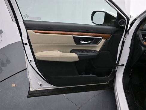 Used 2021 Honda CR-V EX image 18