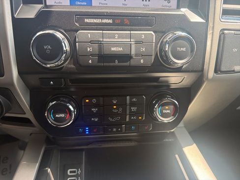 Used 2018 Ford F150 Lariat AWD/4WD image 25