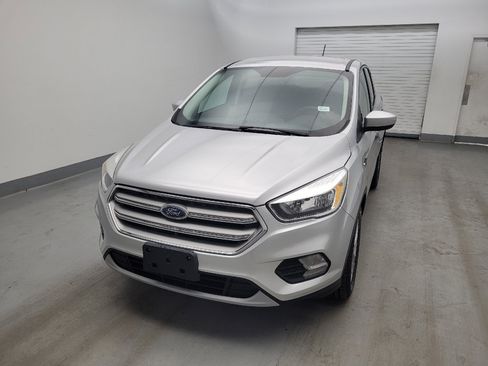 Used 2019 Ford Escape SE FWD image 15