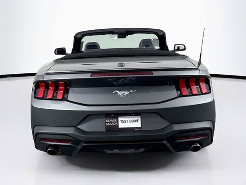 Used 2025 Ford Mustang Premium RWD image 15