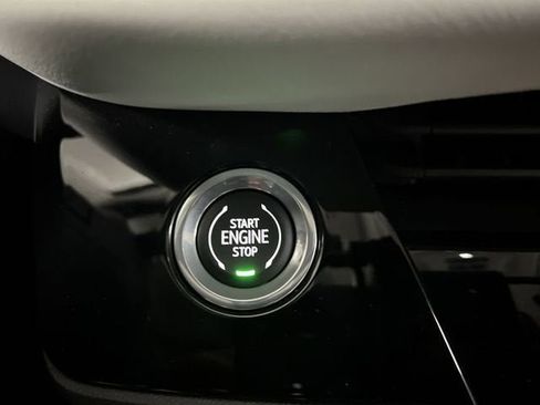 New 2026 Buick Envision Avenir image 17