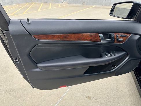 Used 2012 Mercedes-Benz C 350 4MATIC Coupe image 11