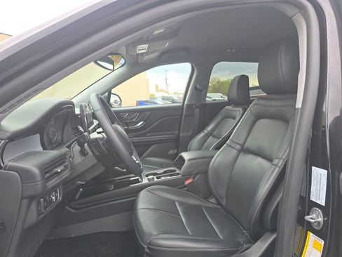 Used 2022 Lincoln Corsair AWD w/ Equipment Group 101A image 11