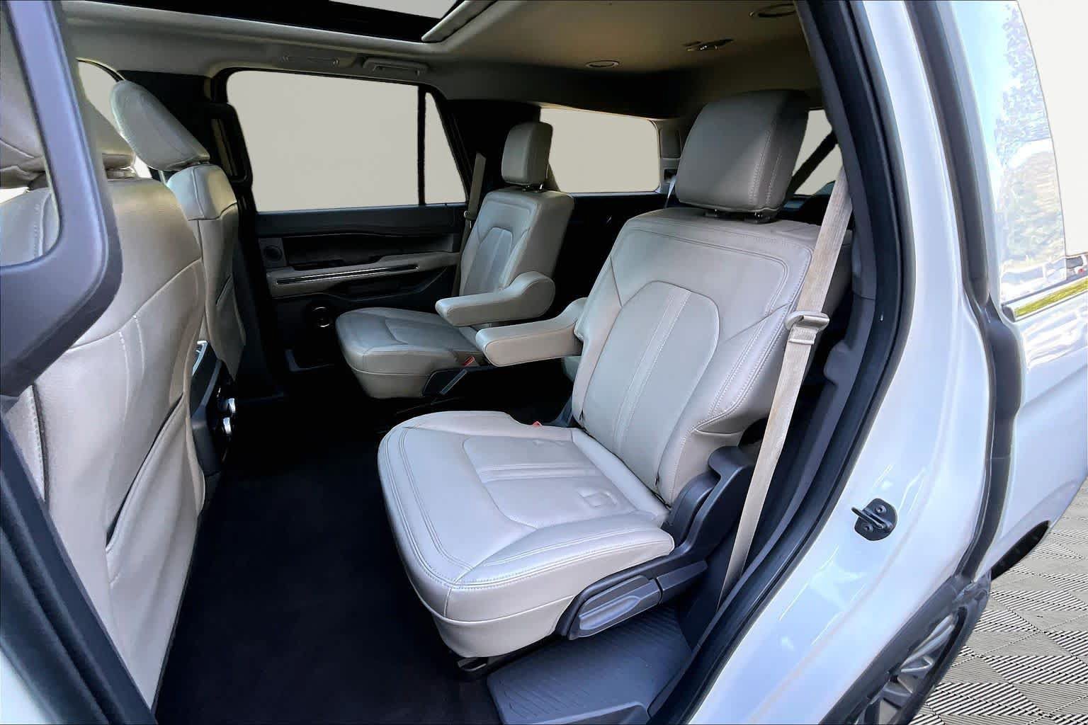 Used 2021 Ford Expedition Limited RWD image 21