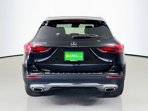 Used 2025 Mercedes-Benz GLA 250 image 8