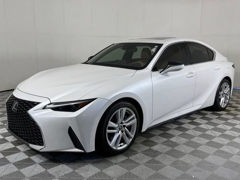 Used 2024 Lexus IS 300 w/ Comfort Package RWD image 2