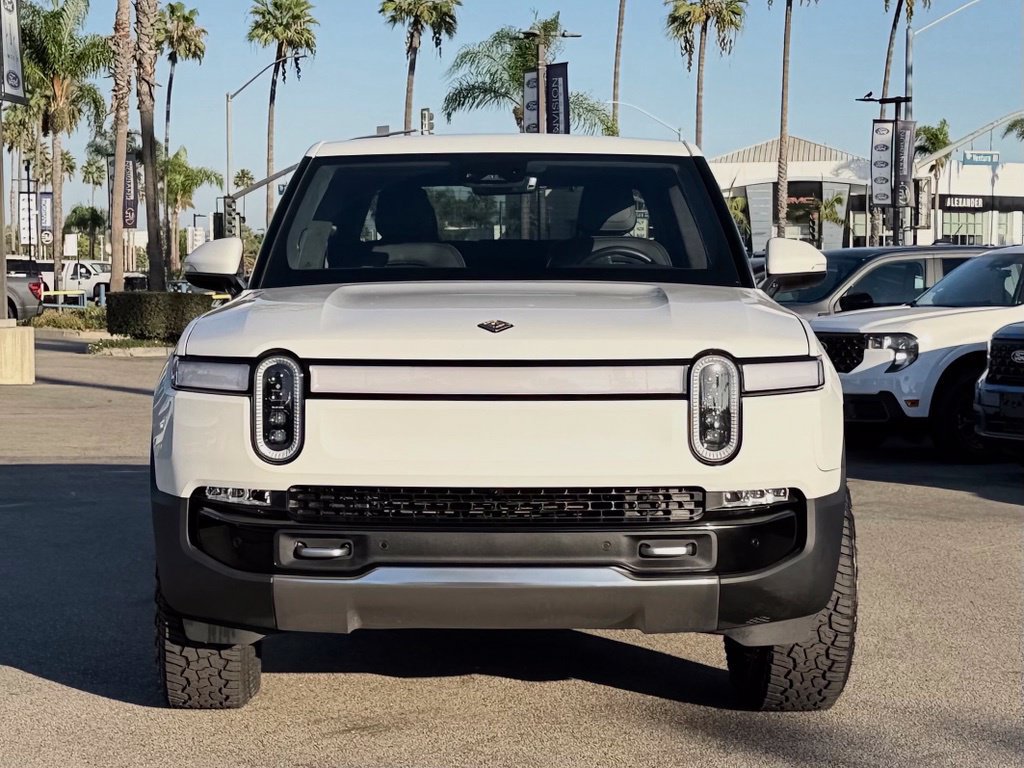 Used 2024 Rivian R1T Adventure Dual AWD/4WD image 3