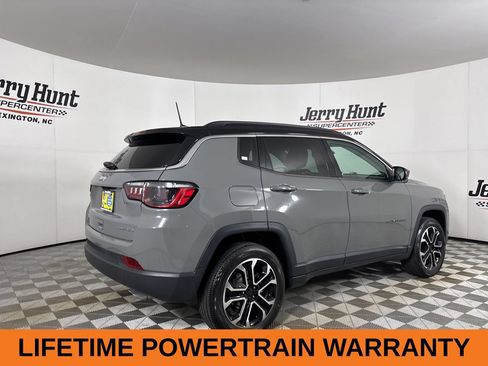 Used 2022 Jeep Compass Limited AWD/4WD image 6