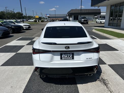 Used 2025 Lexus IS 350 F Sport RWD image 4
