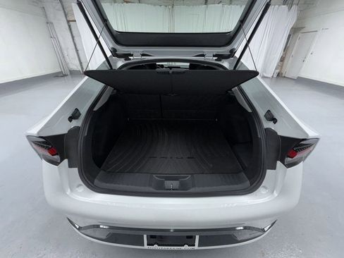 Certified 2024 Toyota Prius XLE image 15