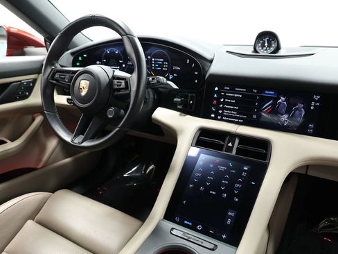 Used 2022 Porsche Taycan 4 Cross Turismo w/ Technology Package image 80