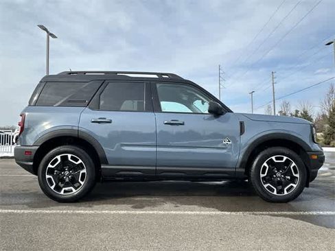 Used 2024 Ford Bronco Sport Outer Banks image 3