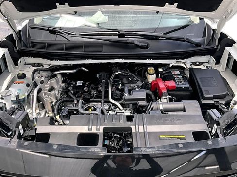 New 2026 Nissan Kicks SV FWD image 16