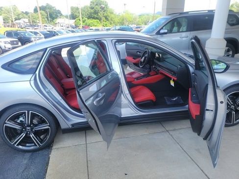 New 2026 Honda Accord SE image 5