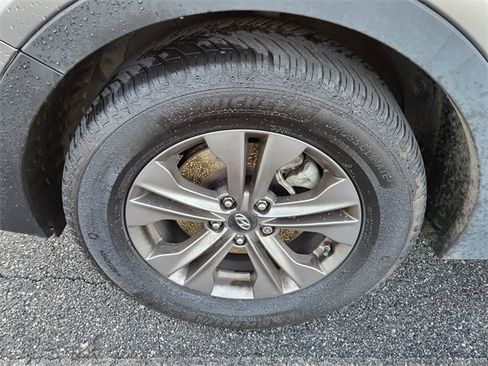 Used 2015 Hyundai Santa Fe Sport w/ Option Group 04 image 6
