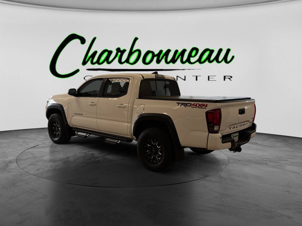 Used 2019 Toyota Tacoma TRD Off-Road w/ Technology Package AWD/4WD image 3