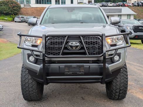 Used 2021 Toyota Tacoma SR5 RWD image 9
