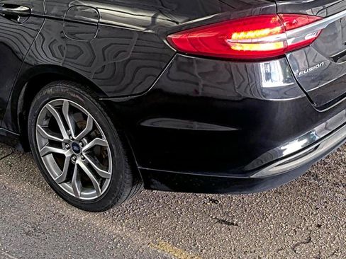 Used 2017 Ford Fusion SE w/ Equipment Group 601A FWD image 14