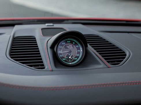 Used 2019 Porsche 911 Speedster RWD image 45
