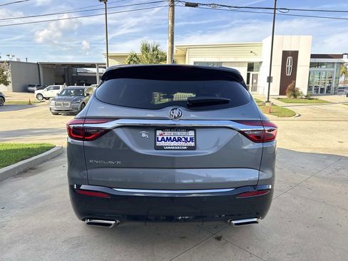 Used 2020 Buick Enclave Essence w/ LPO, Floor Liner Package image 7