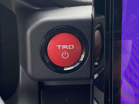 New 2026 Toyota 4Runner TRD Off-Road Premium AWD/4WD image 24