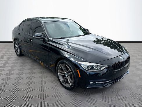 Used 2018 BMW 330i Sedan RWD image 4