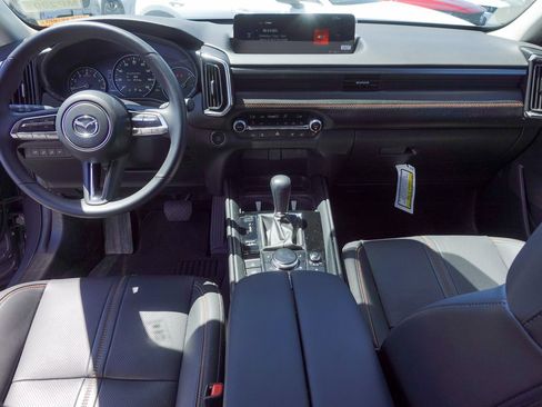 Used 2025 MAZDA CX-50 AWD 2.5 S w/ Premium Plus Pkg image 12