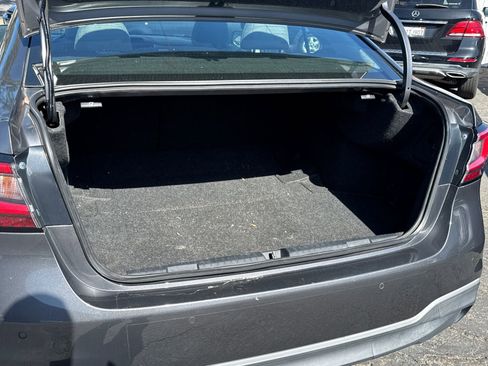 Used 2020 Subaru Legacy Limited AWD/4WD image 7