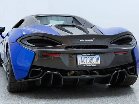 Used 2018 McLaren 570S Spider image 4